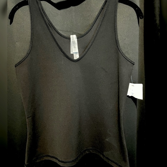 Athleta Scoop Neck Fitted Tank Top M NWT - Picture 1 of 7